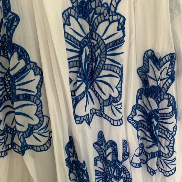 Anthropologie HD in Paris Maxi Dress White with Embroidered Blue Flowers - L - Picture 7 of 12